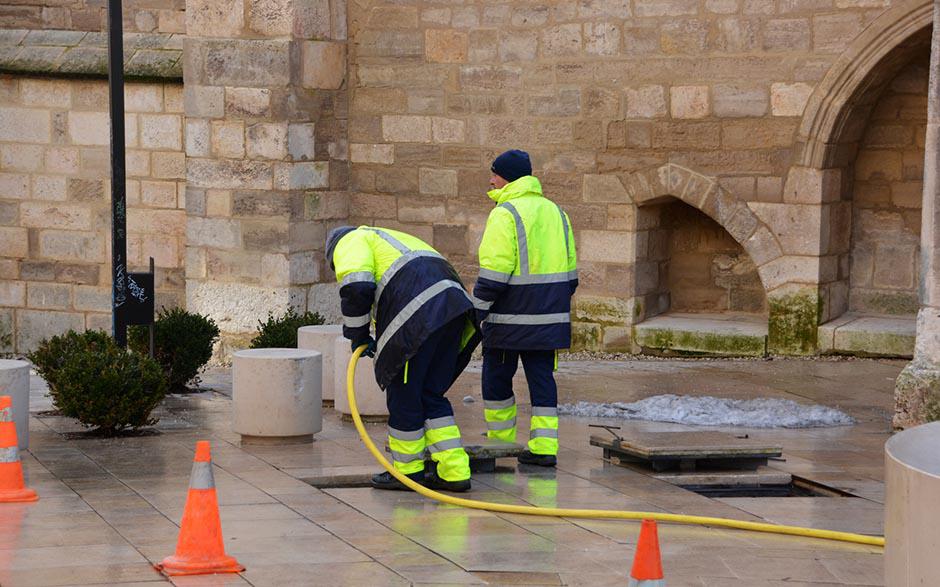 comment déboucher les canalisations Paris 1